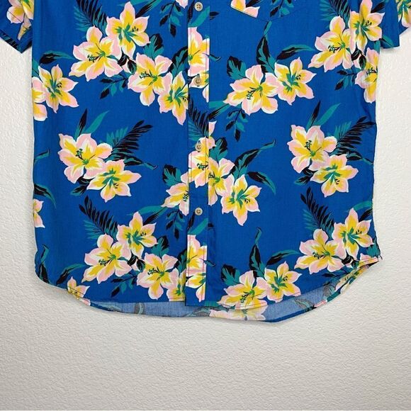 Old Navy Men’s Slim Fit Coupe Blue Hawaiian Short Sleeves Button Down Shirt - Picture 5 of 12